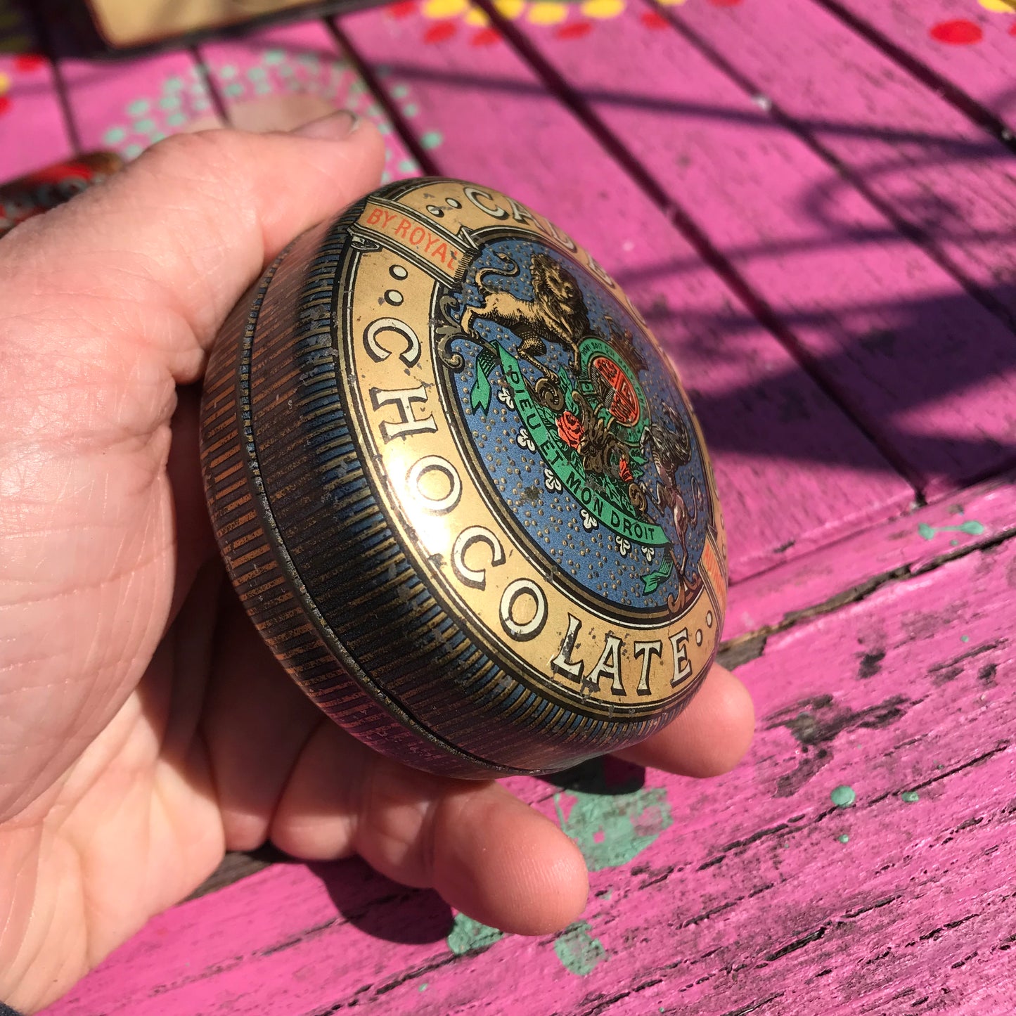 1890's Chocolate Shop Tin T-shirt White